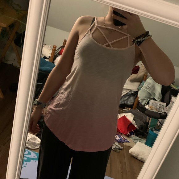 AE Tank Top - Picture 4 of 6